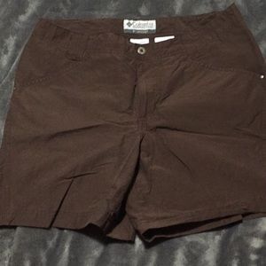 Columbia hiking shorts